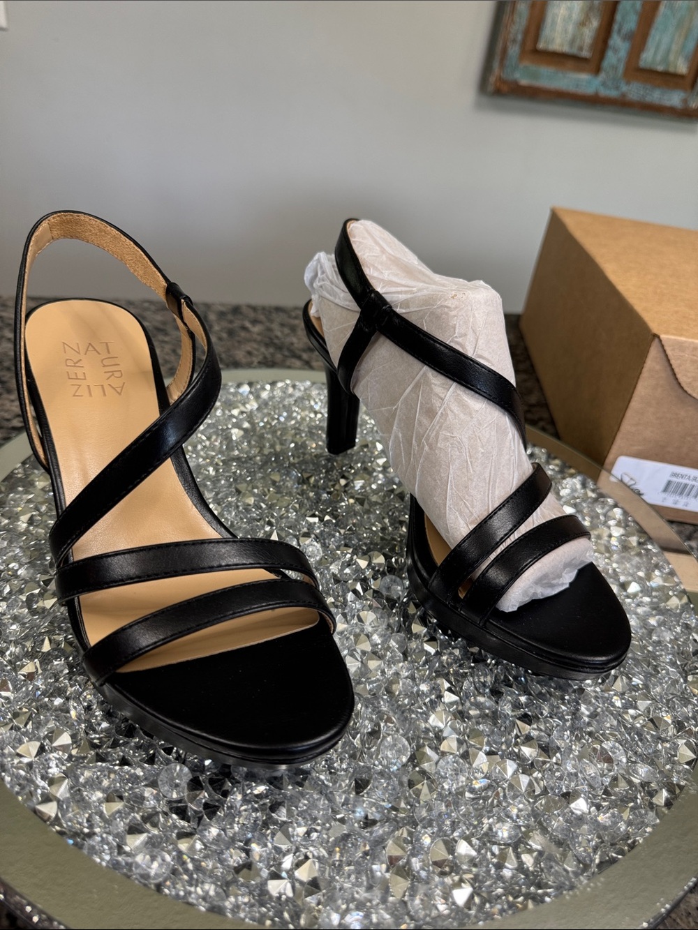 Naturalizer Brenta Black Strappy High Heel Sandals NEW 7.5 - Picture 4 of 16